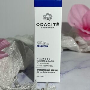 Odacite Vitamin C & E + Hyaluronic Acid Brightening Serum